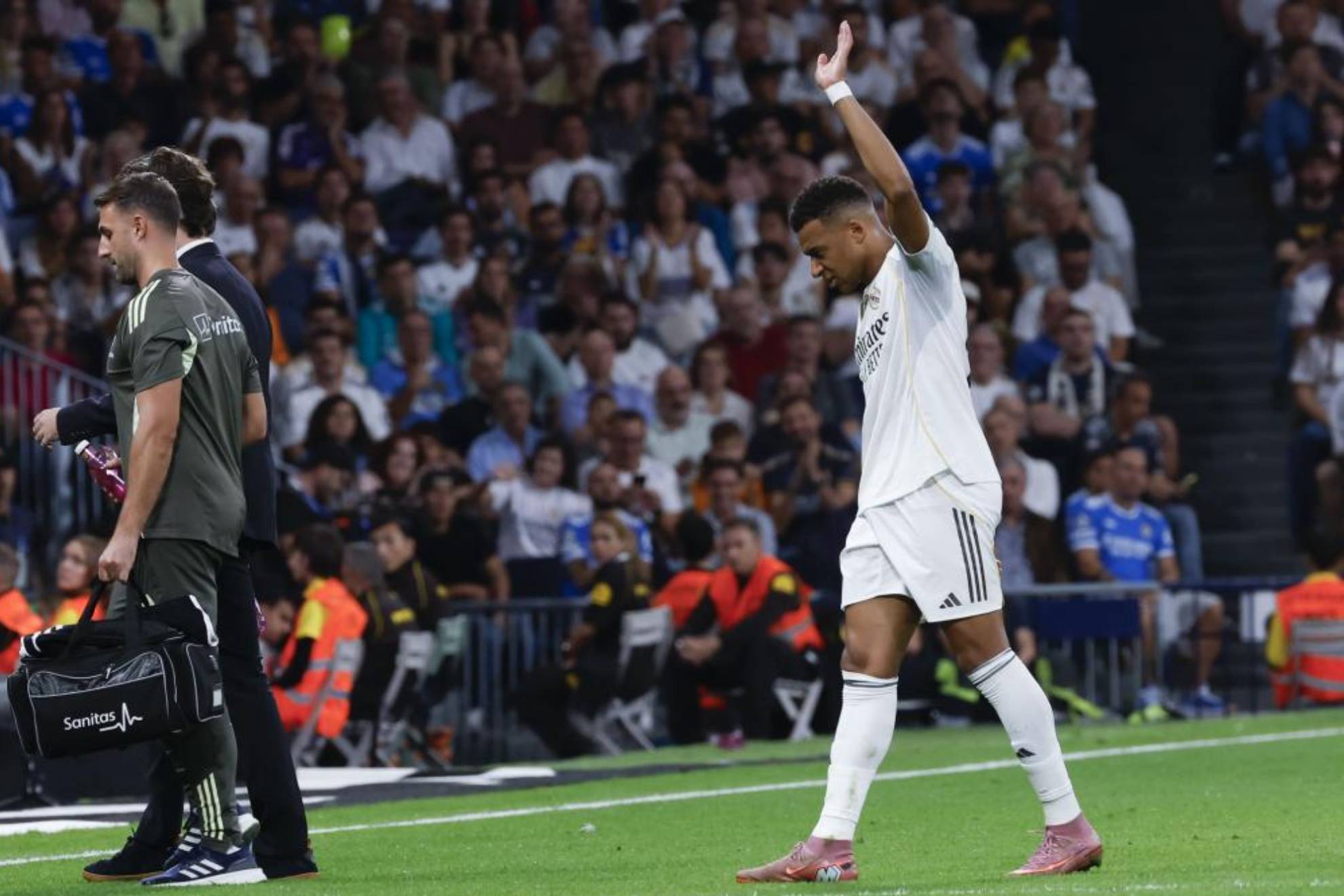 他们是来踢, 助我们在未 他们是来踢, 助我们在未